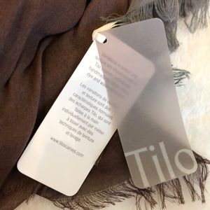 Tilo Scarf!  NWT!